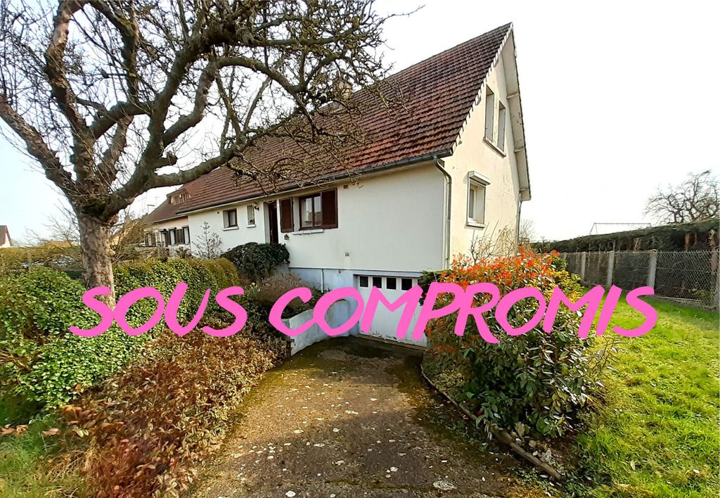 Achat maison à vendre 6 chambres 158 m² - Gournay-en-Bray