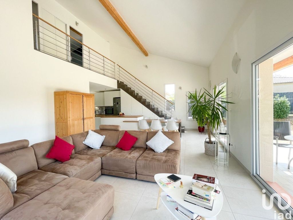 Achat maison à vendre 3 chambres 111 m² - Caubiac