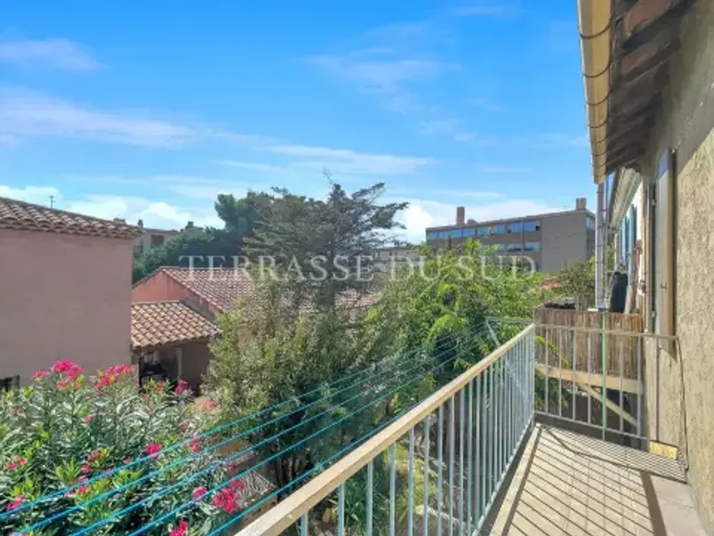 Achat appartement à vendre 3 pièces 55 m² - Marseille 16ème arrondissement