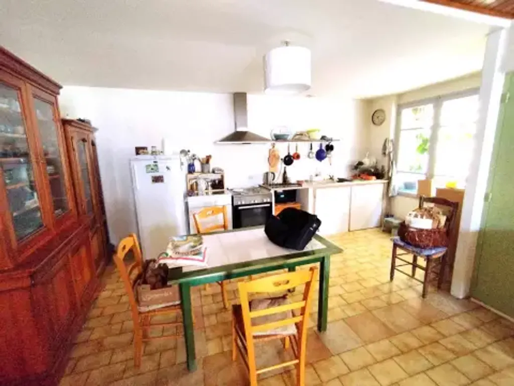 Achat maison à vendre 2 chambres 70 m² - Ceyras