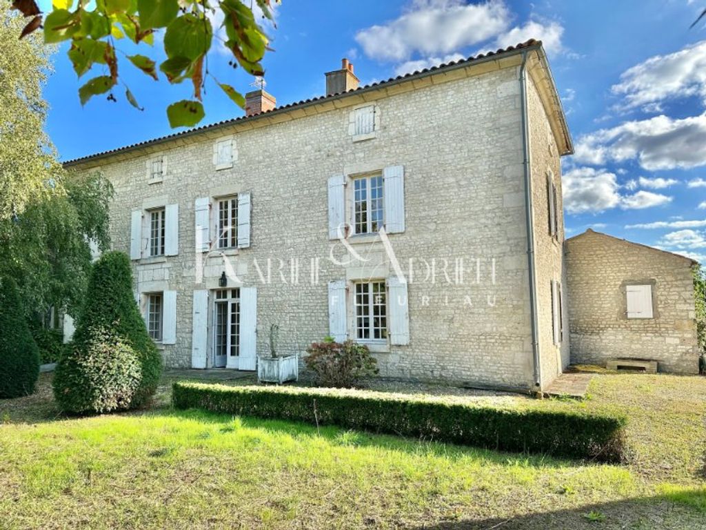 Achat maison à vendre 4 chambres 181 m² - Doix-les-Fontaines