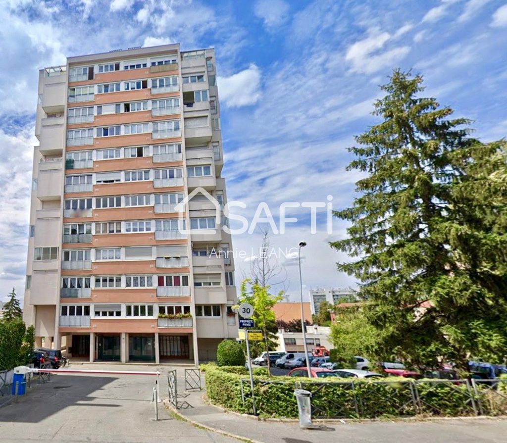 Achat appartement à vendre 3 pièces 65 m² - Bagnolet