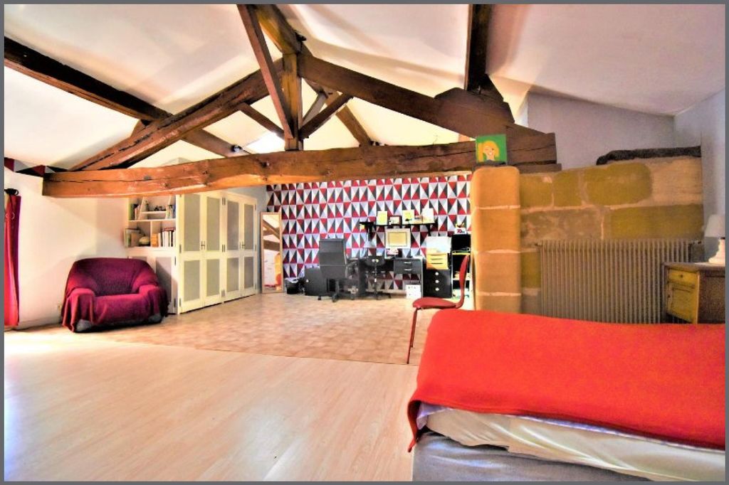 Achat maison à vendre 3 chambres 162 m² - Léognan