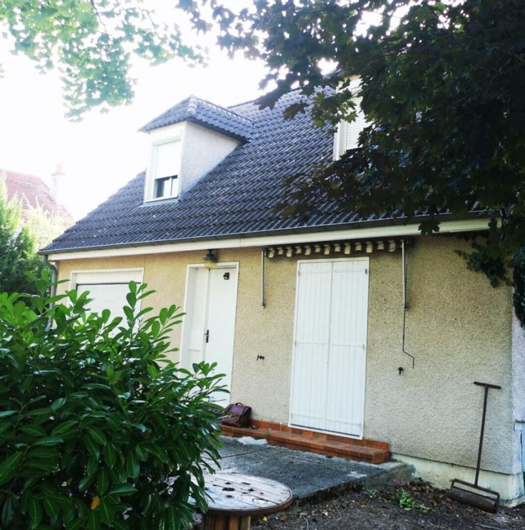 Achat maison à vendre 3 chambres 95 m² - Bellerive-sur-Allier