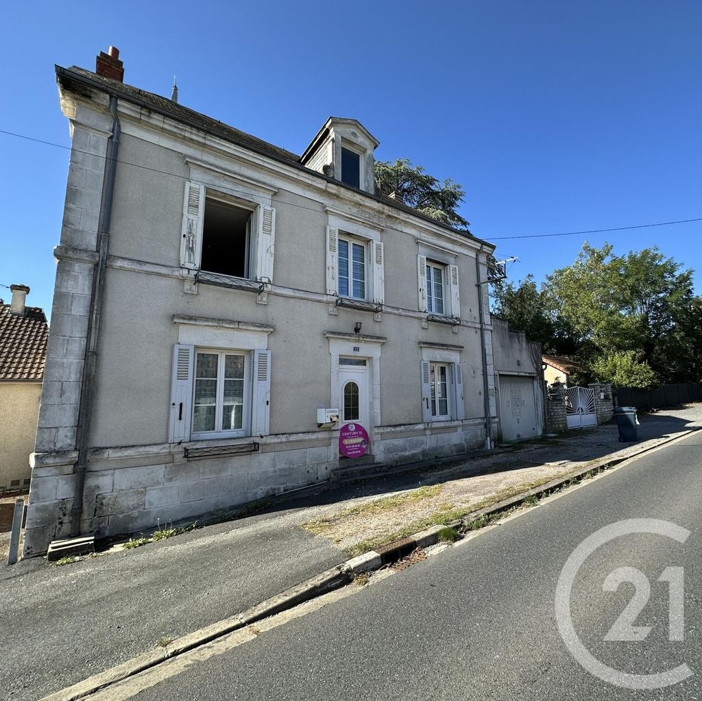 Achat maison à vendre 5 chambres 160 m² - Villedieu-sur-Indre