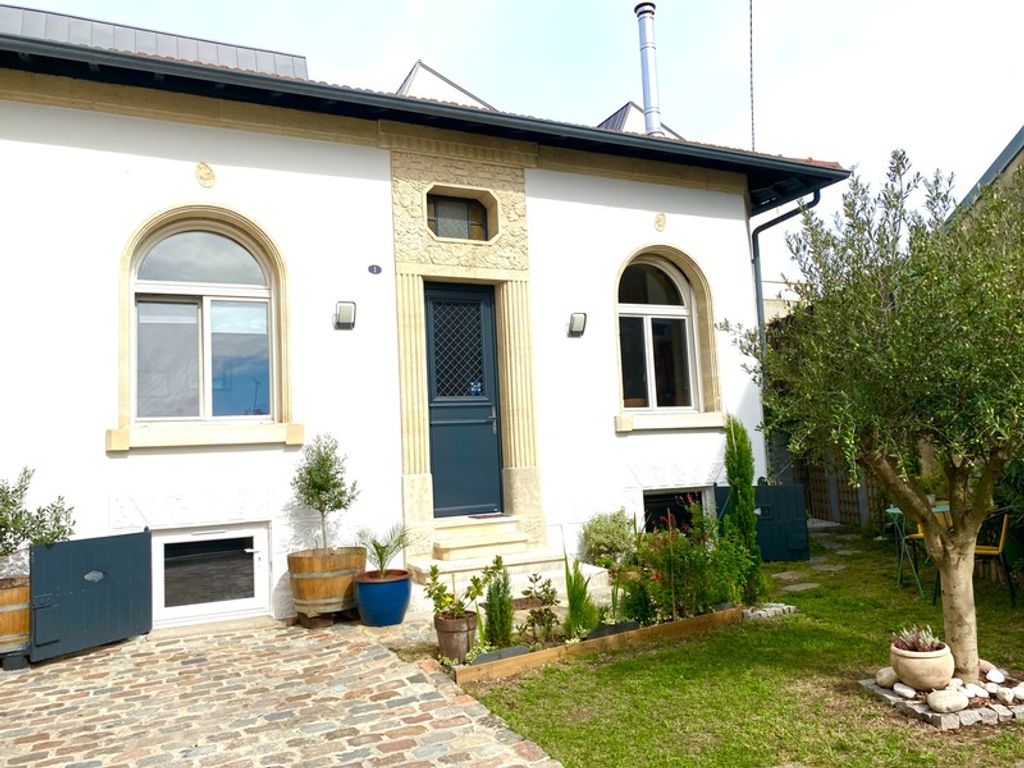 Achat maison à vendre 4 chambres 140 m² - Bordeaux