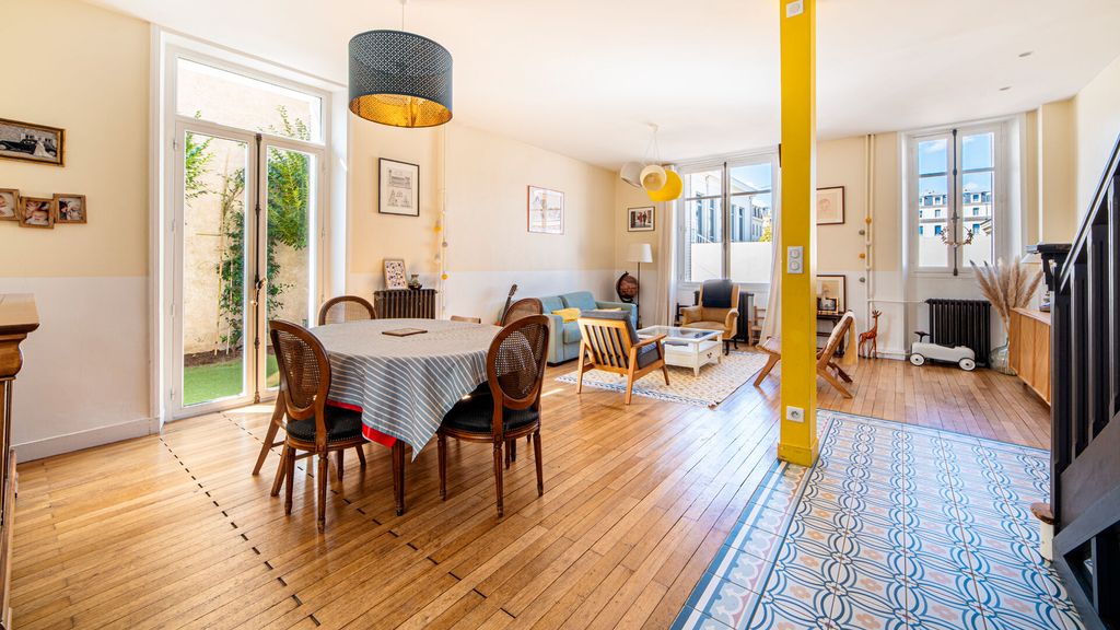 Achat maison à vendre 4 chambres 127 m² - Nantes