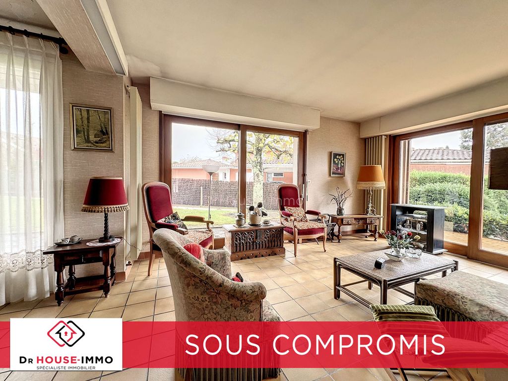 Achat maison à vendre 3 chambres 105 m² - Saint-Vincent-de-Tyrosse