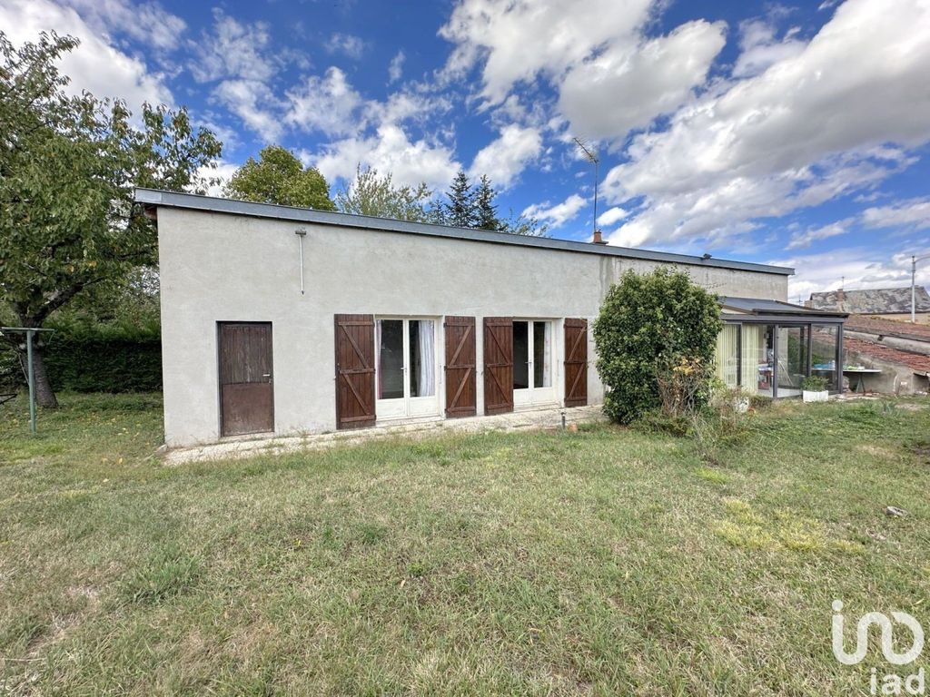 Achat maison à vendre 2 chambres 62 m² - Vitry-sur-Loire