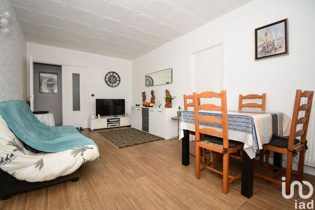 Achat appartement à vendre 4 pièces 69 m² - Villemomble