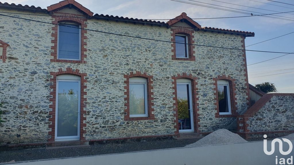 Achat maison à vendre 4 chambres 165 m² - Mauges-sur-Loire