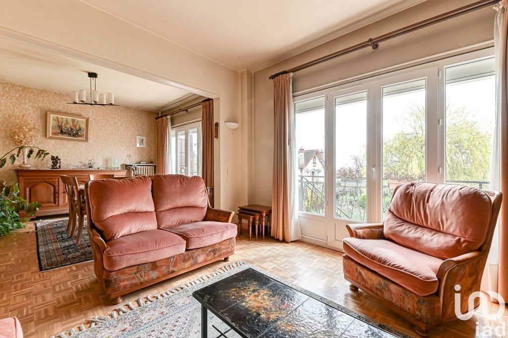 Achat maison à vendre 5 chambres 137 m² - Fontenay-aux-Roses