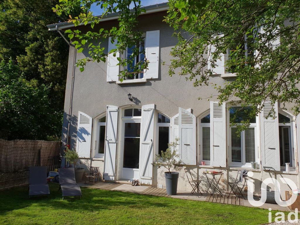 Achat maison à vendre 5 chambres 162 m² - Champ-sur-Drac