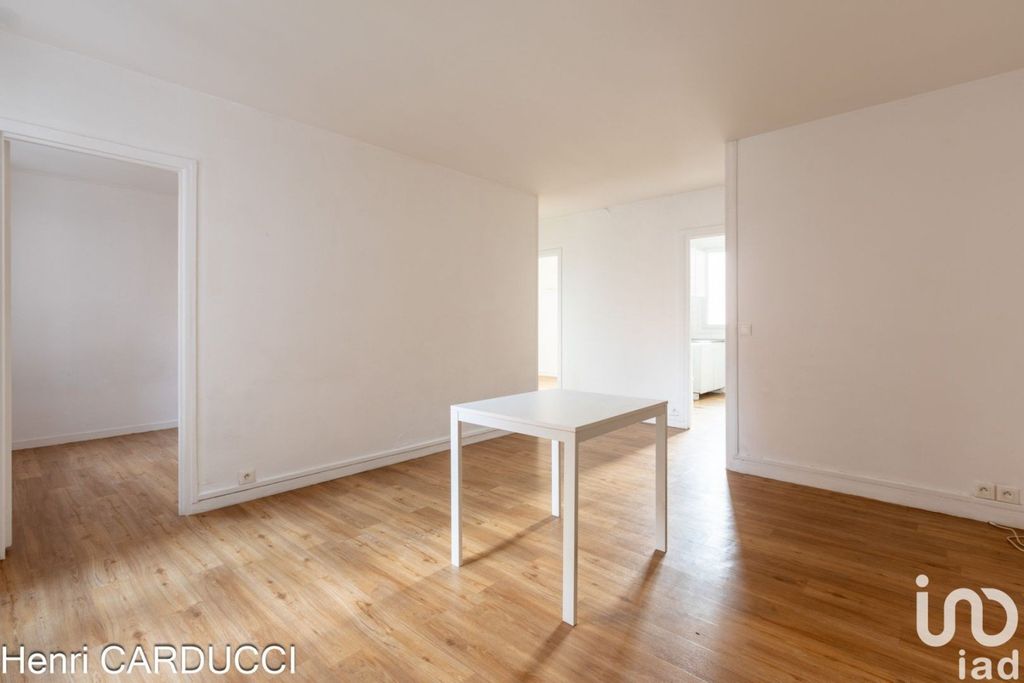Achat appartement à vendre 3 pièces 49 m² - Paris 17ème arrondissement