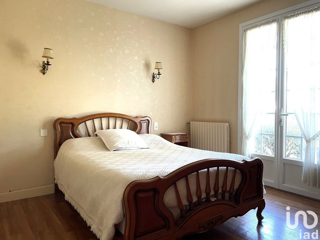 Achat maison à vendre 4 chambres 131 m² - Juscorps