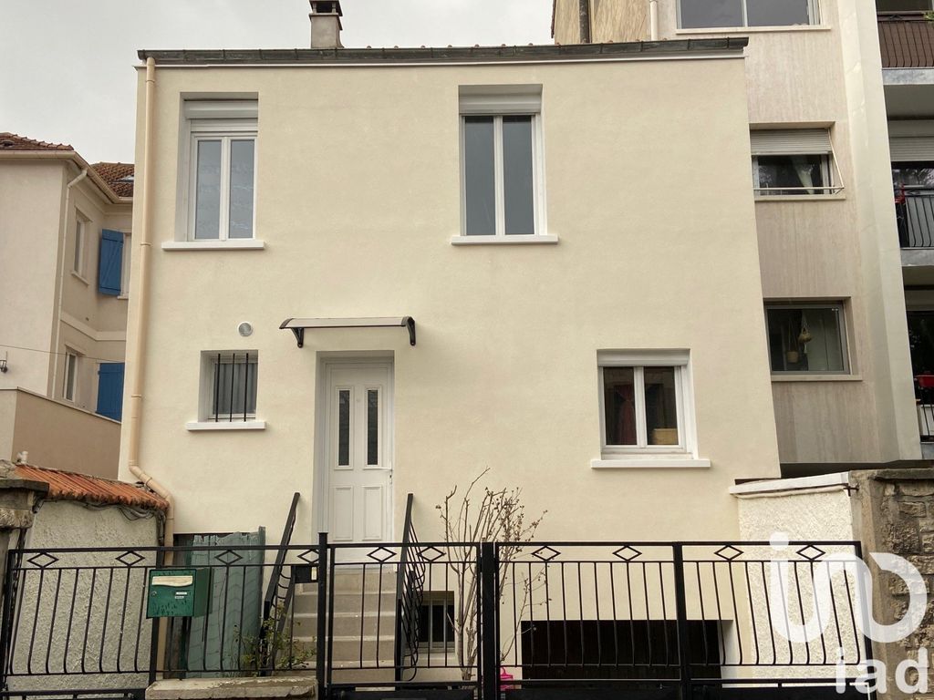 Achat maison à vendre 2 chambres 63 m² - Champigny-sur-Marne