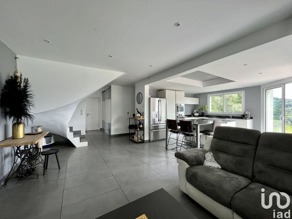 Achat maison à vendre 5 chambres 134 m² - Étercy