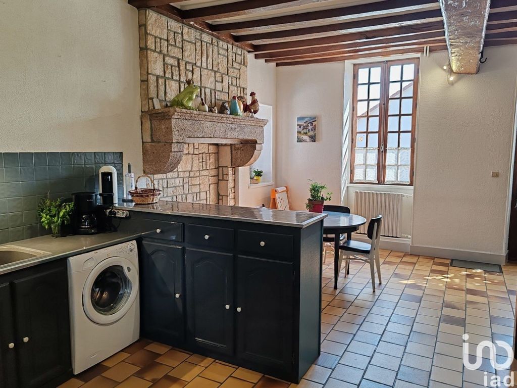Achat maison à vendre 4 chambres 160 m² - Châtel-de-Neuvre
