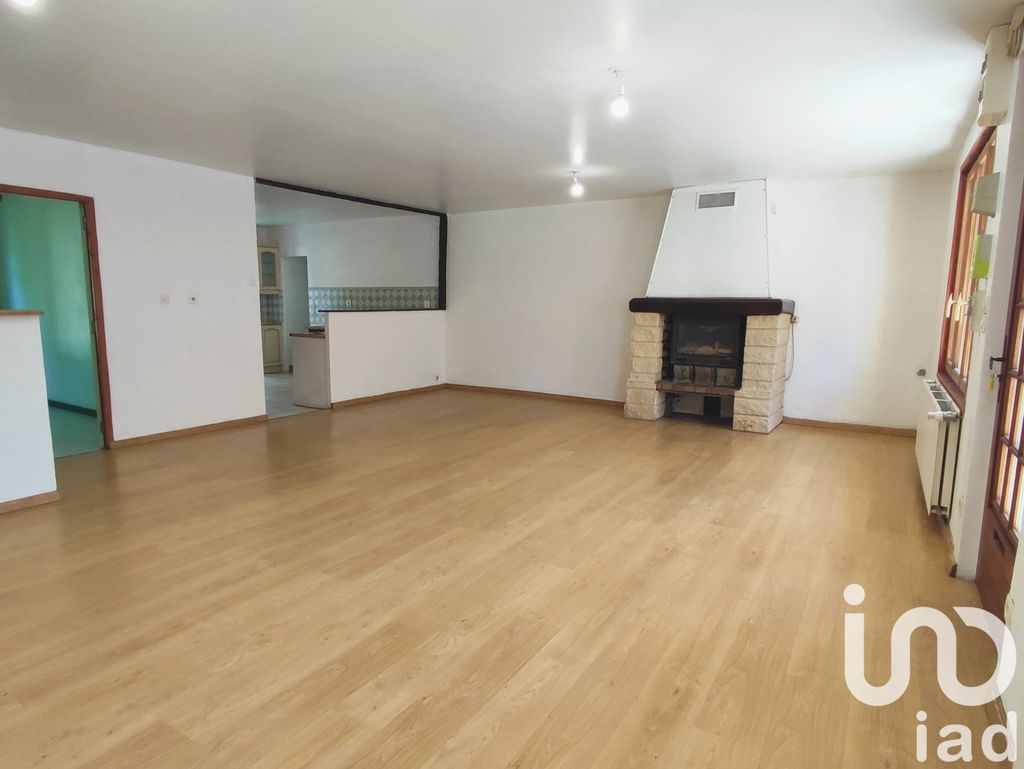 Achat maison à vendre 4 chambres 173 m² - Savigné