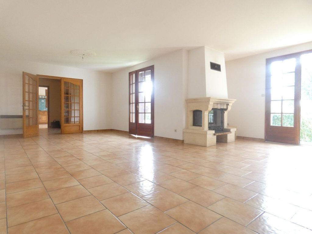 Achat maison à vendre 4 chambres 170 m² - Magné