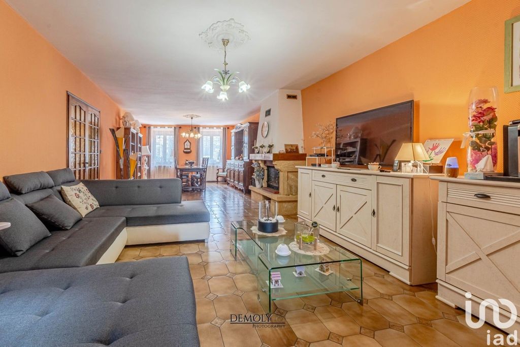 Achat maison à vendre 4 chambres 223 m² - Villers-la-Montagne