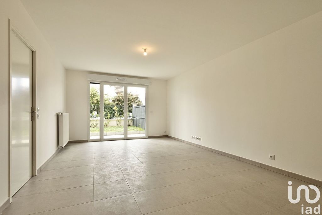 Achat appartement à vendre 2 pièces 58 m² - Pontault-Combault
