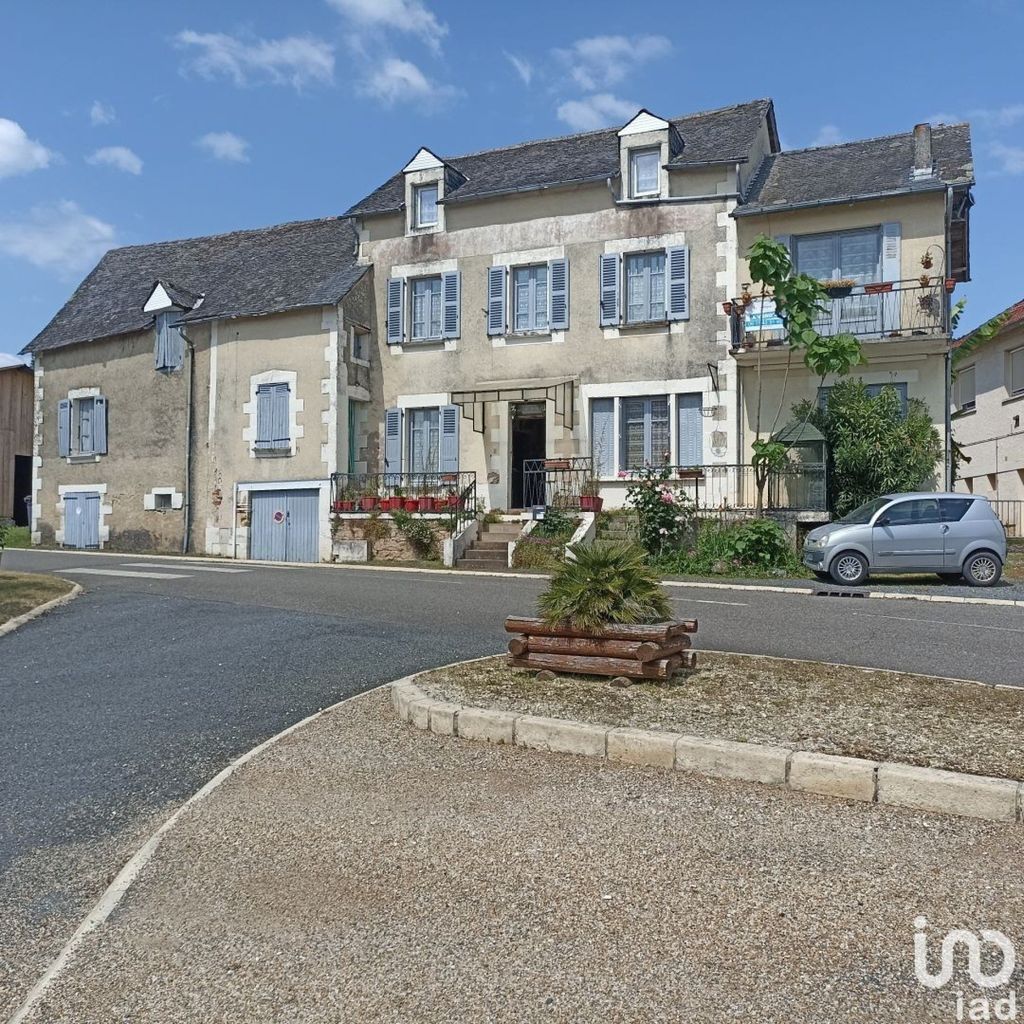 Achat maison à vendre 3 chambres 270 m² - Segonzac