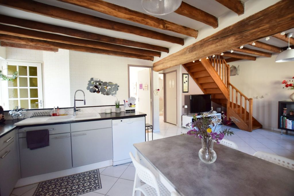 Achat duplex à vendre 4 pièces 66 m² - Villeneuve-le-Comte