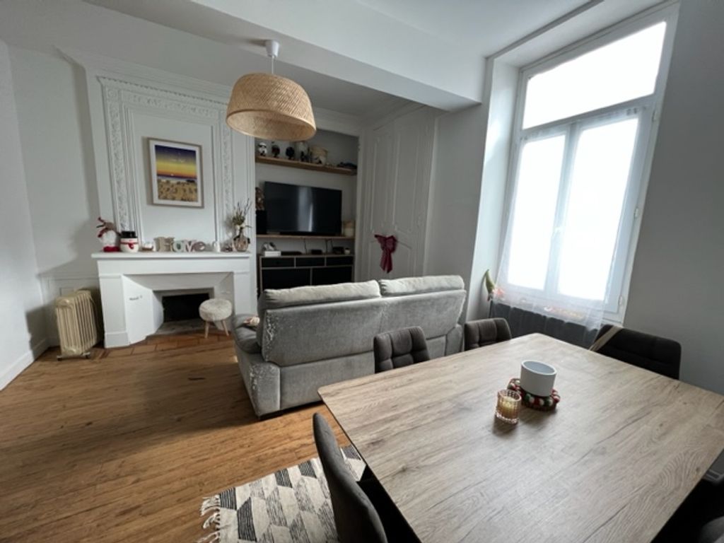 Achat maison à vendre 3 chambres 150 m² - Aiguillon