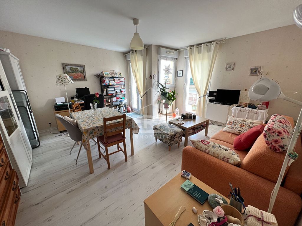 Achat appartement à vendre 3 pièces 61 m² - Élancourt