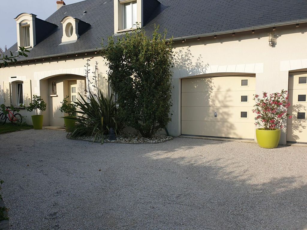 Achat maison à vendre 3 chambres 165 m² - Luynes