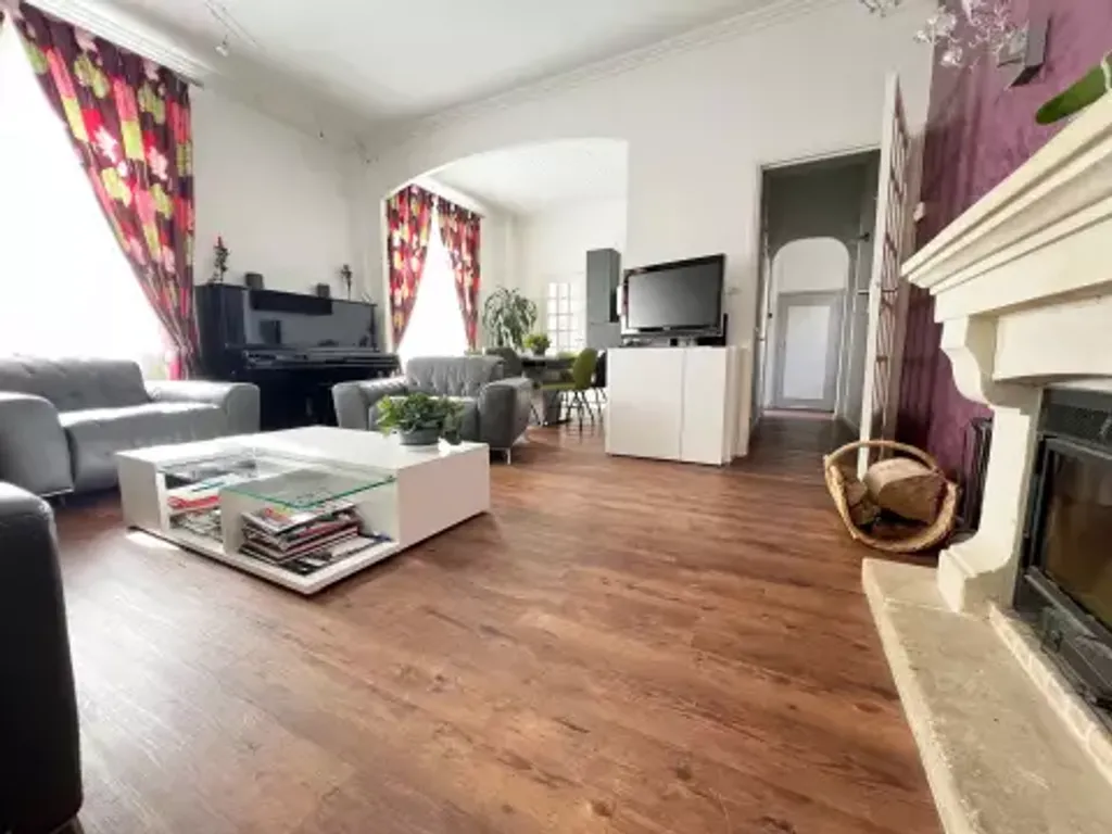 Achat maison à vendre 4 chambres 164 m² - Reims