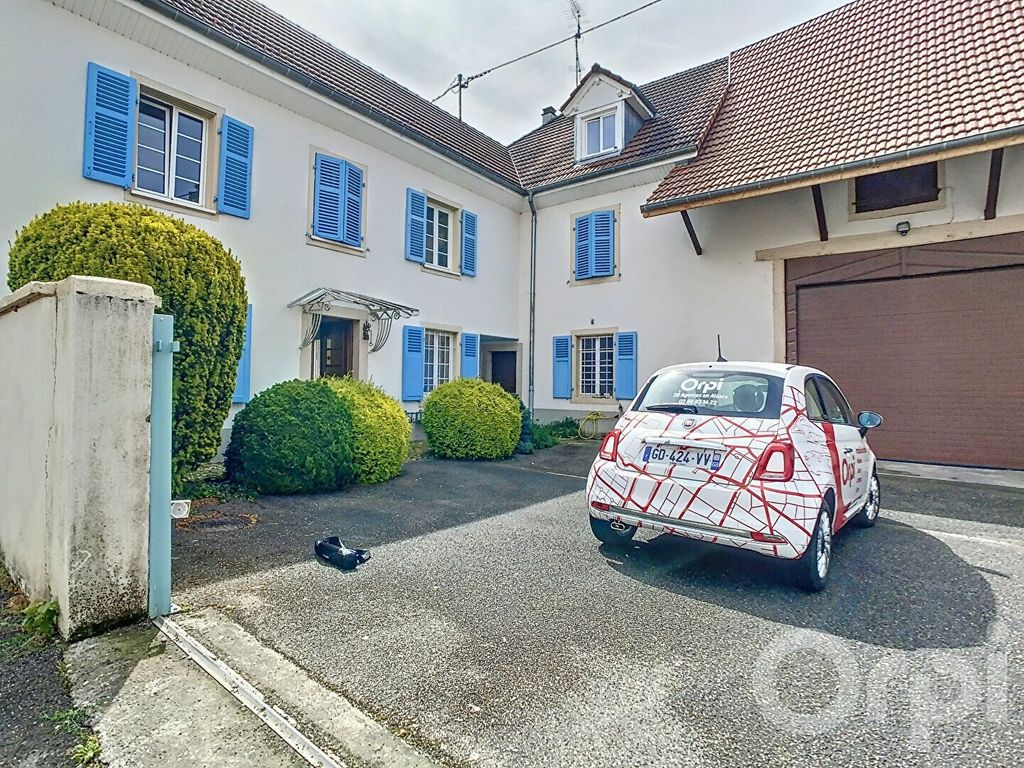 Achat maison à vendre 6 chambres 154 m² - Sierentz