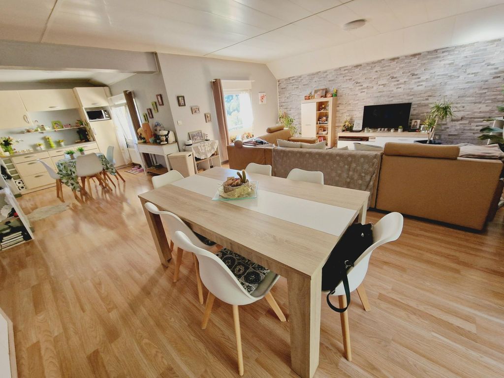 Achat maison à vendre 4 chambres 175 m² - Beure