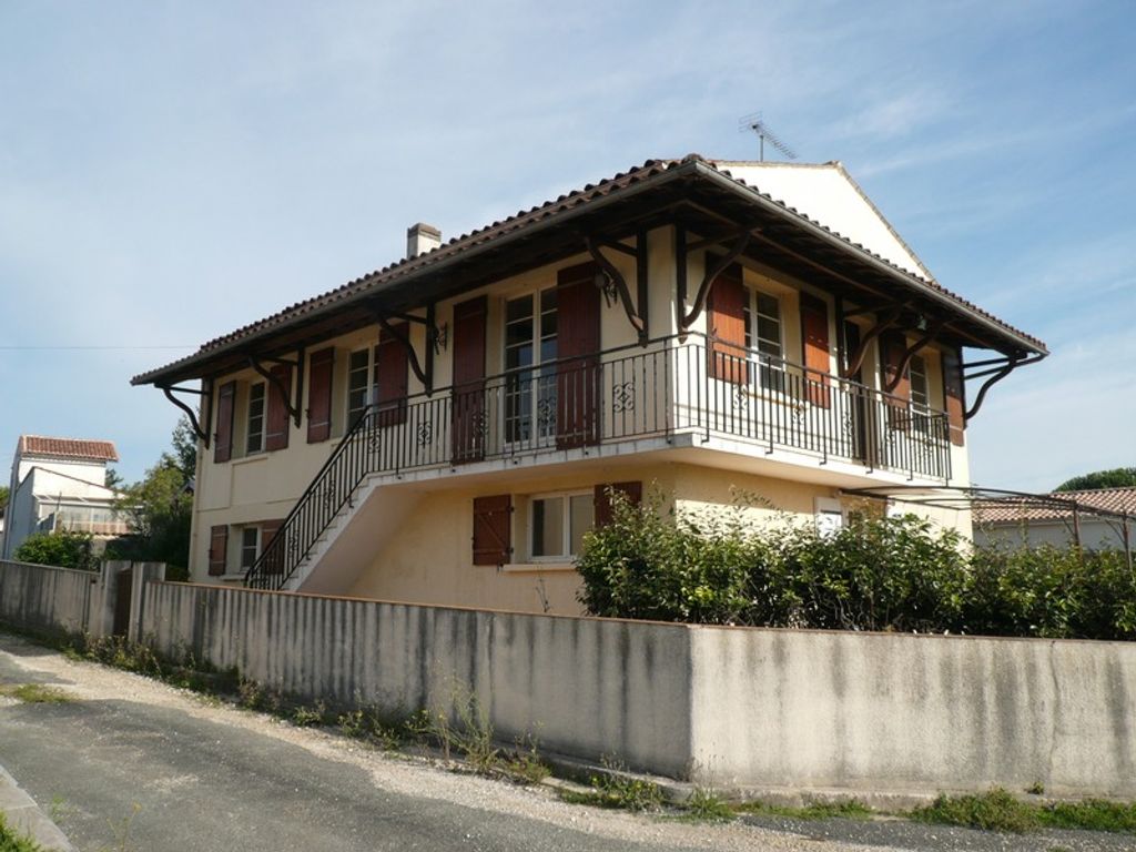 Achat maison à vendre 4 chambres 151 m² - Cognac