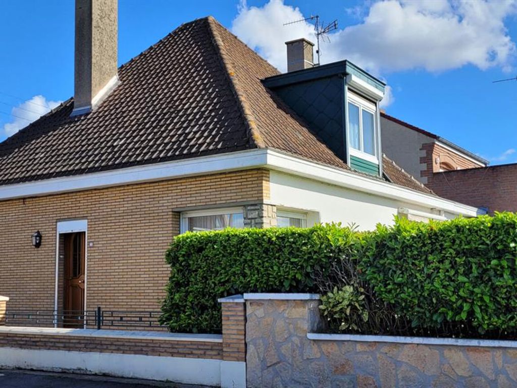 Achat maison à vendre 4 chambres 125 m² - Montigny-en-Gohelle
