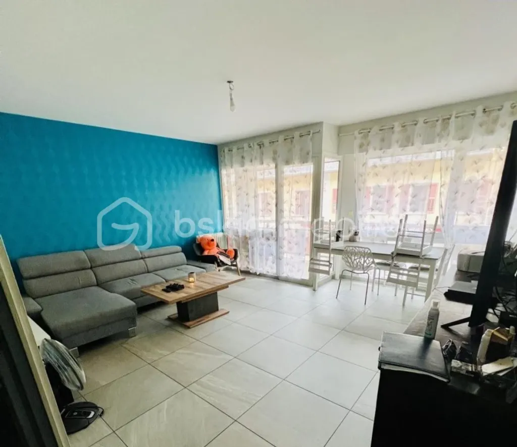 Achat appartement à vendre 5 pièces 91 m² - Saint-Jean-de-Maurienne