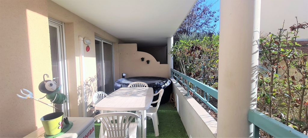 Achat appartement à vendre 3 pièces 55 m² - La Seyne-sur-Mer