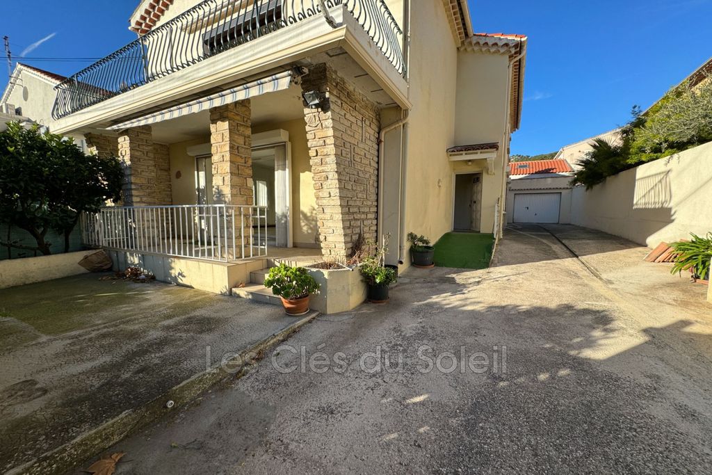 Achat appartement à vendre 3 pièces 78 m² - Toulon
