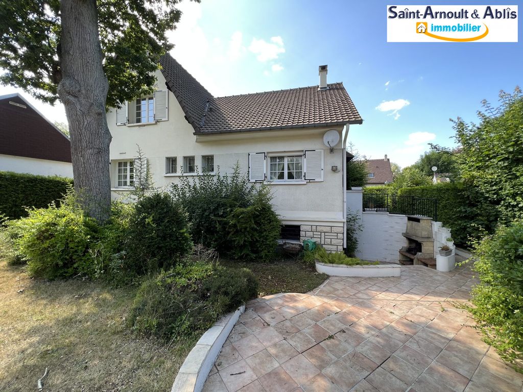 Achat maison à vendre 4 chambres 128 m² - Saint-Arnoult-en-Yvelines