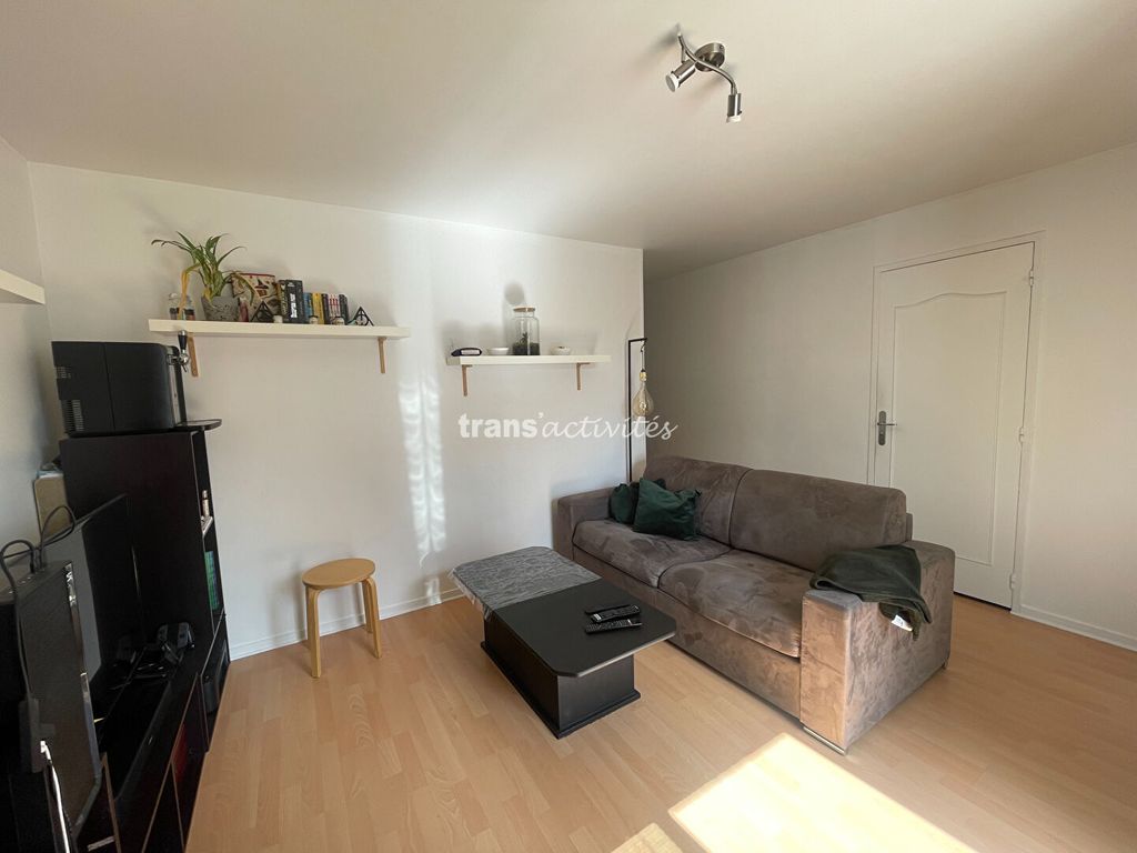 Achat appartement à vendre 2 pièces 36 m² - Boissy-sous-Saint-Yon