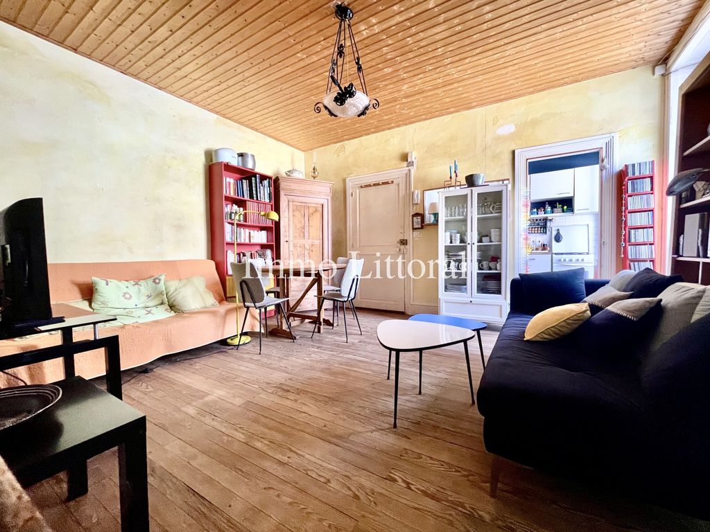 Achat appartement à vendre 3 pièces 64 m² - Les Sables-d'Olonne
