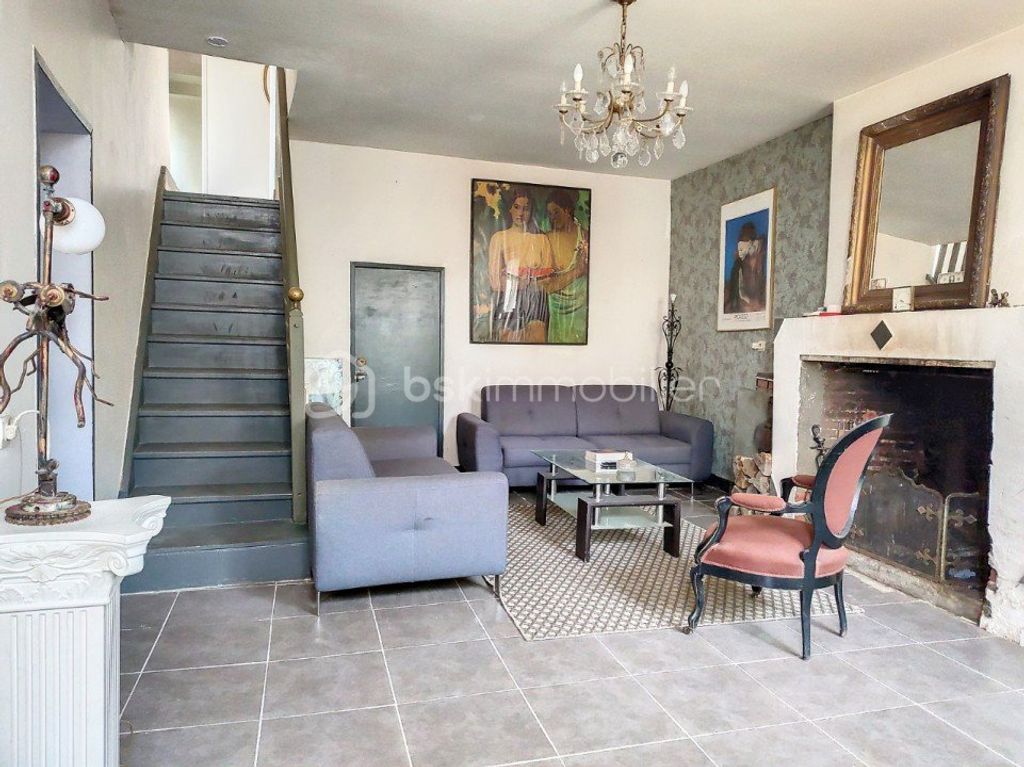 Achat maison à vendre 2 chambres 105 m² - Couptrain