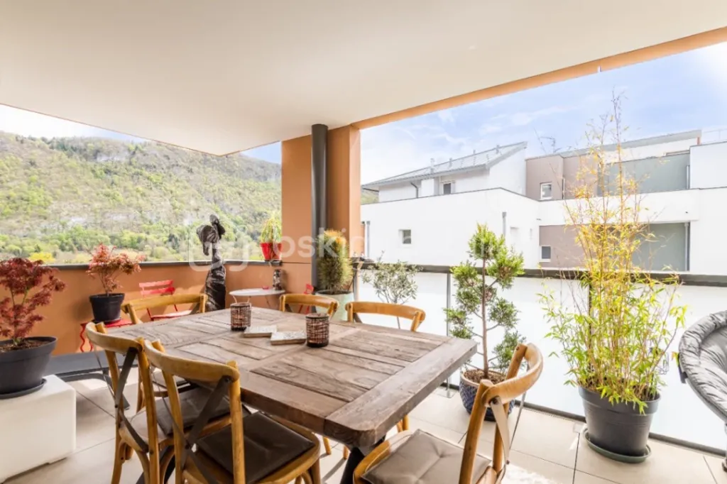 Achat appartement à vendre 4 pièces 82 m² - Montagny-les-Lanches