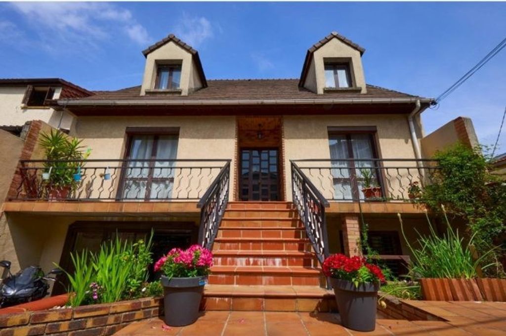 Achat maison à vendre 5 chambres 134 m² - Villejuif