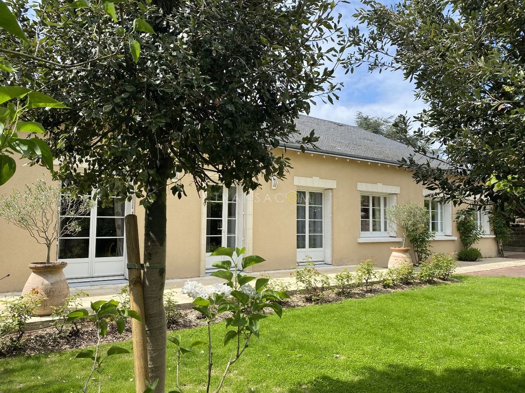 Achat maison à vendre 5 chambres 163 m² - Saint-Cyr-sur-Loire