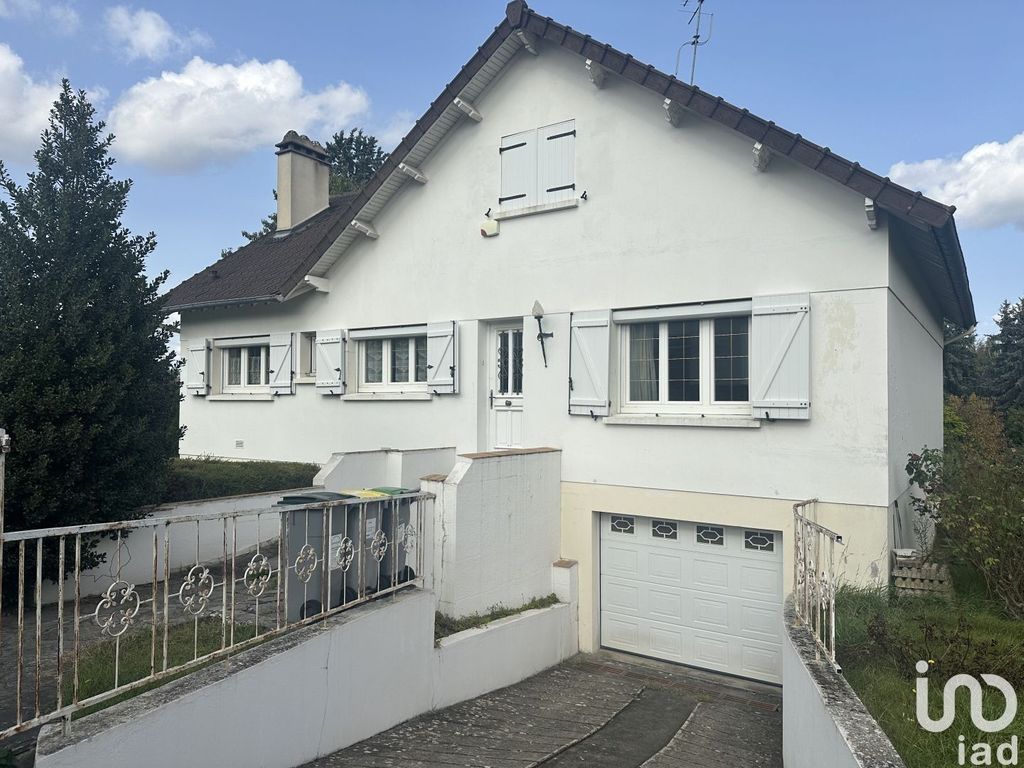 Achat maison à vendre 4 chambres 163 m² - Linas