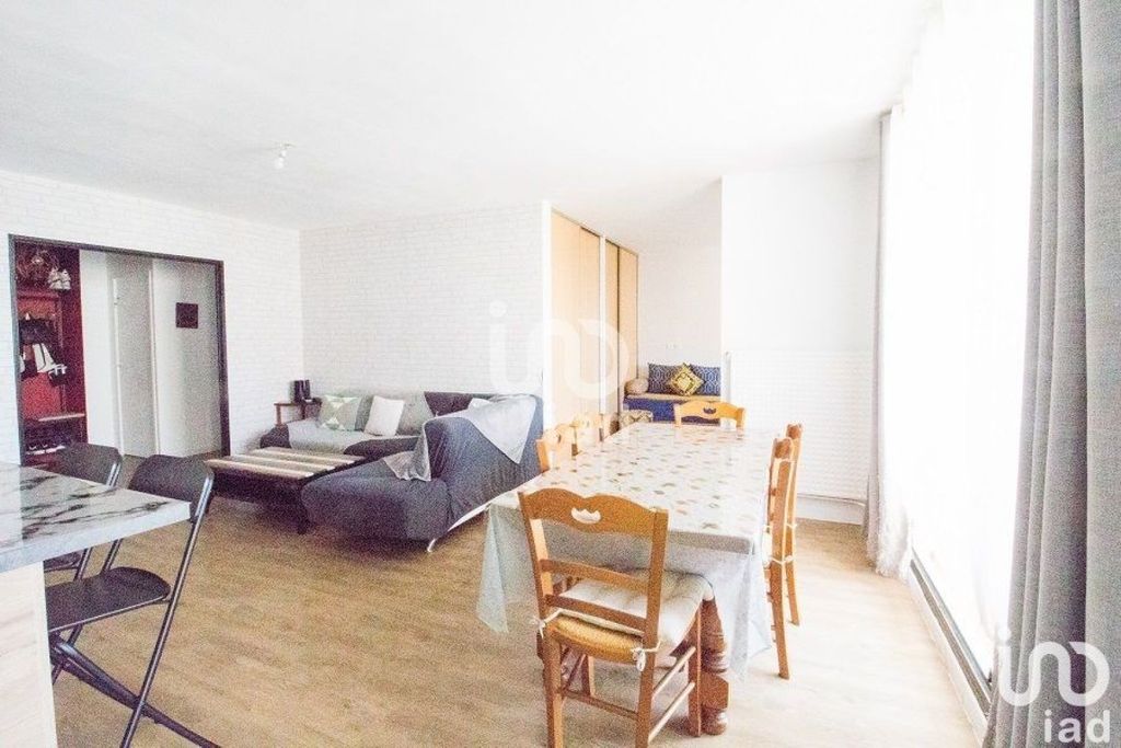 Achat appartement à vendre 5 pièces 97 m² - Vitrolles