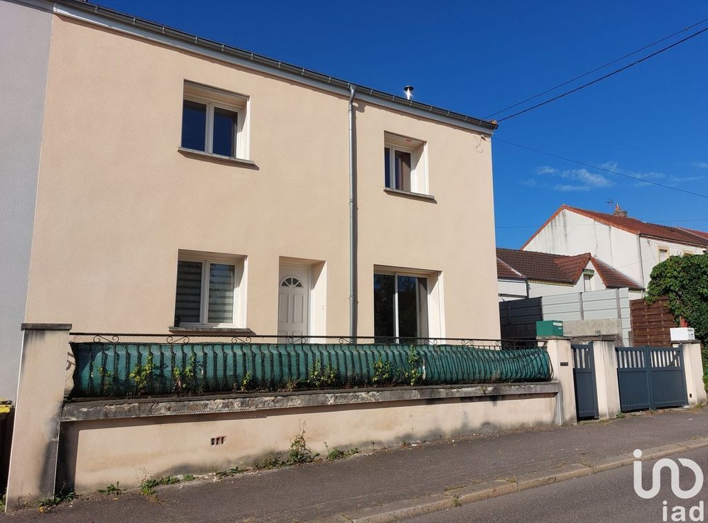 Achat maison à vendre 3 chambres 107 m² - Montchanin