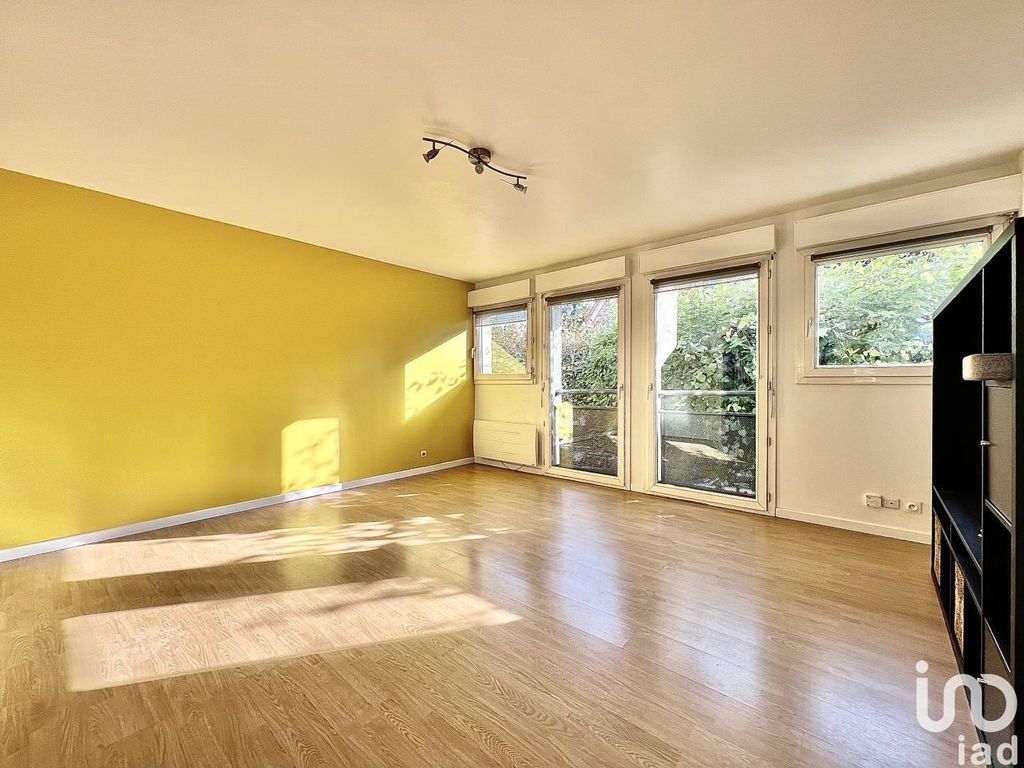 Achat appartement à vendre 3 pièces 63 m² - Viry-Châtillon